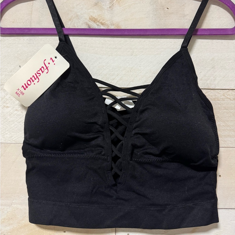 Black Lace-Up Bra